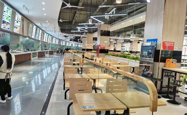 學校深夜网站免费观看設備2