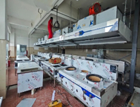 40℃高溫下，一群堅守崗位的廚具人!